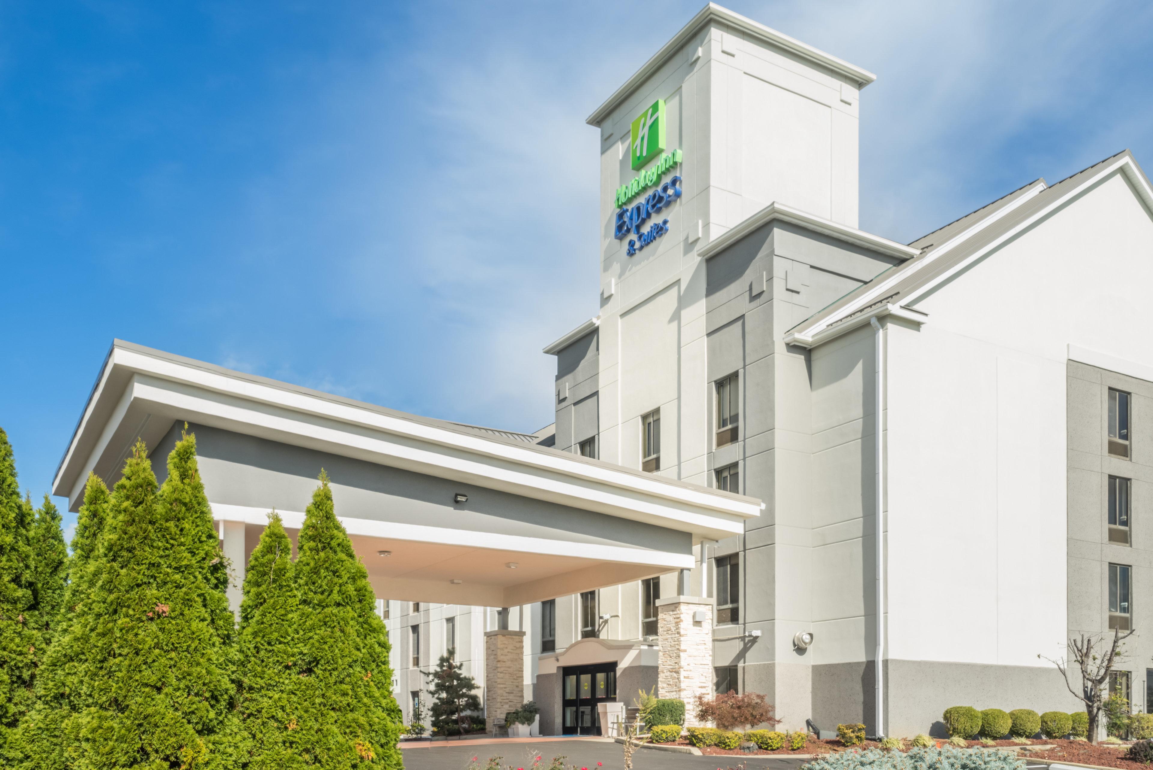Holiday Inn Express Hotel & Suites Louisville East By Ihg Exterior photo