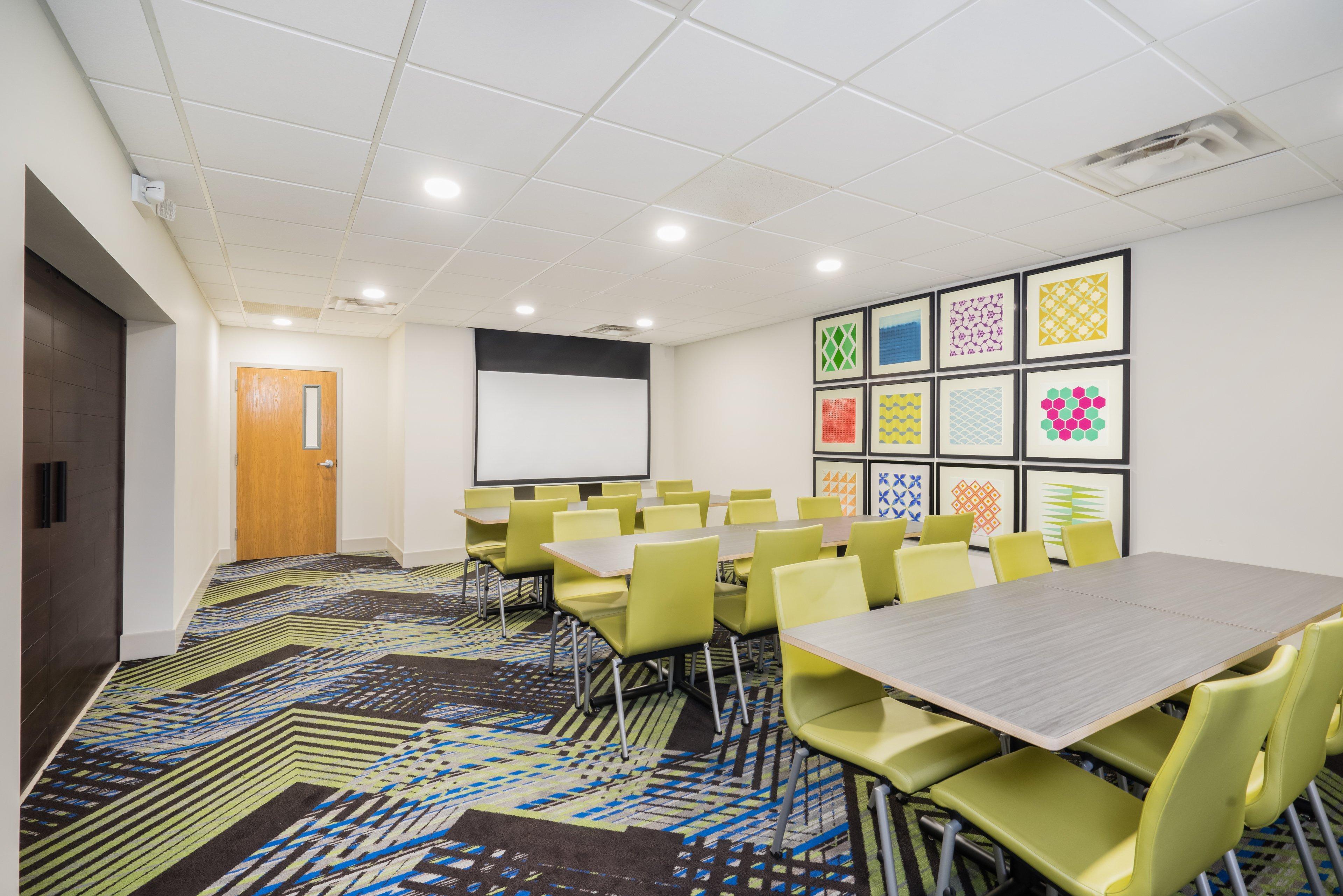 Holiday Inn Express Hotel & Suites Louisville East By Ihg Exterior photo