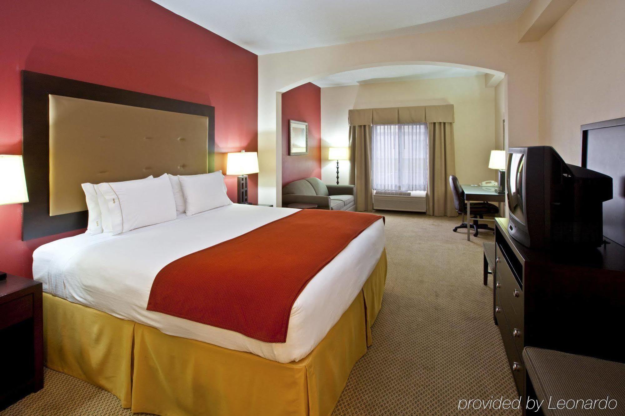 Holiday Inn Express Hotel & Suites Louisville East By Ihg Exterior photo
